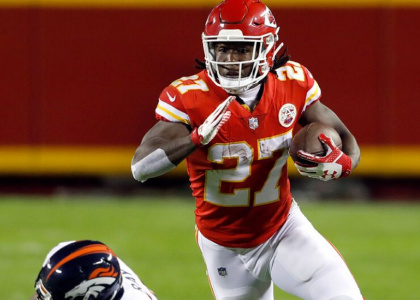 Kareem Hunt vender tilbage til Chiefs: A running back, der søger nye muligheder